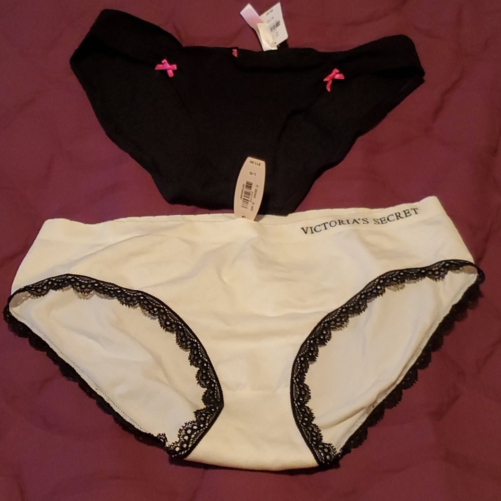 Black VS panties